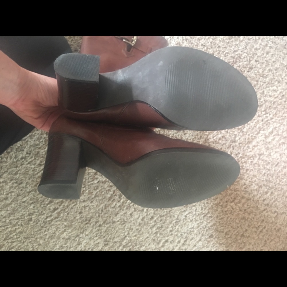 Michael Kors aged leather brown boots - Picture 2 of 5